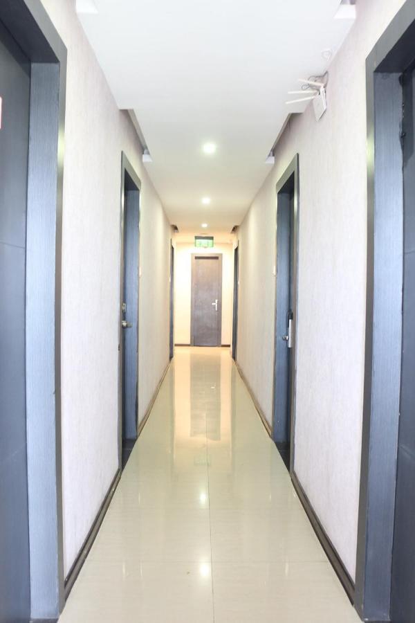 CREW EXPRESS Hotel Lubukpakam Zewnętrze zdjęcie